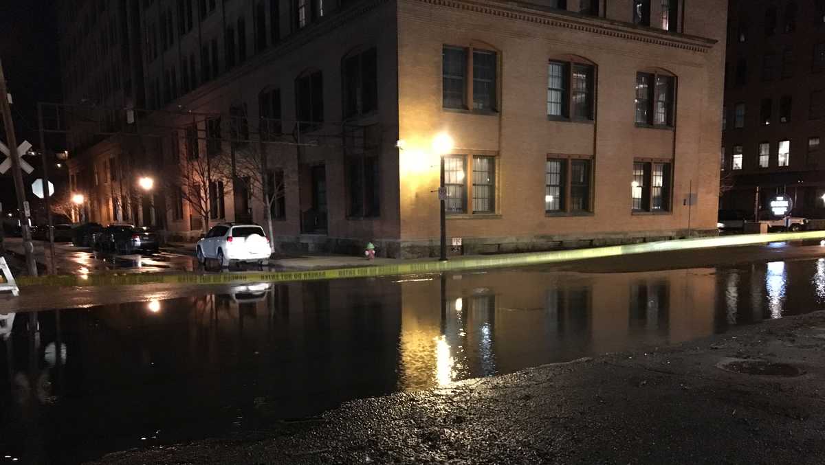 Water Main Break Leaves Strip District Apartment Complex Without Water