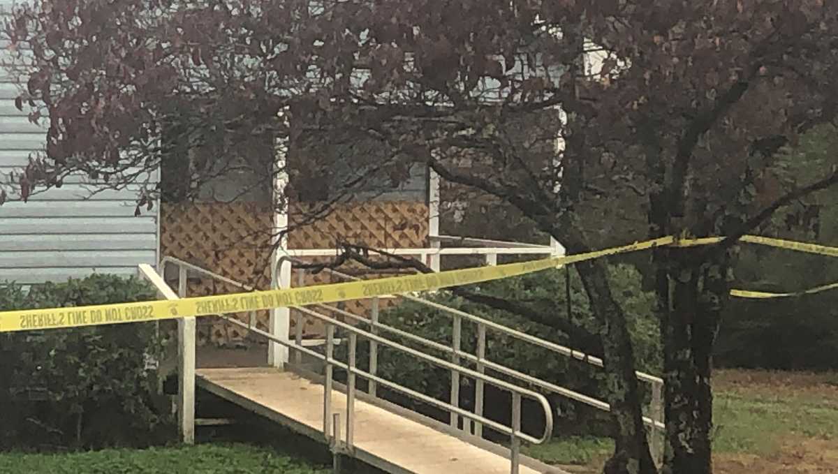 House Catches Fire Hours After Man Kills Girlfriend Inside Authorities Say