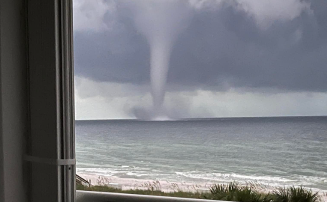 Massive Waterspout Spotted In Destin, Florida