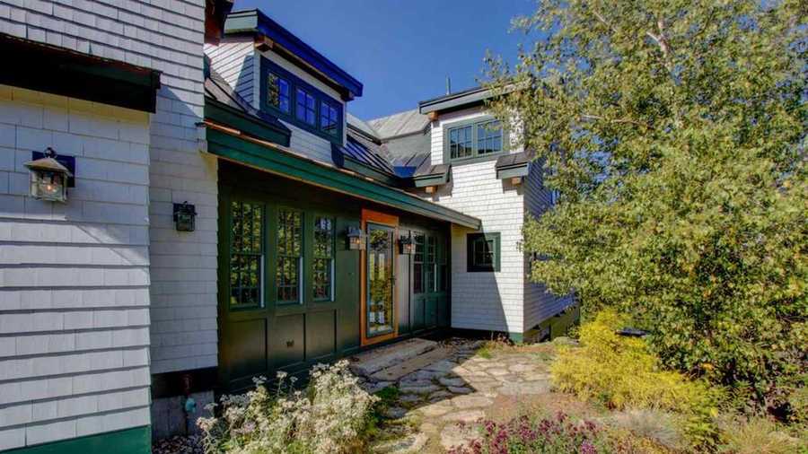 Mansion Monday A mountain lodge in the heart of Waterville Valley