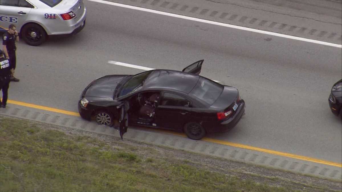 Woman in custody after police chase ends on I-71 south