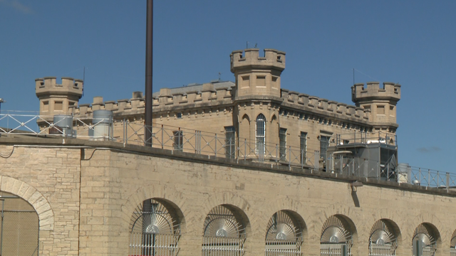 Democrats introduce legislative package to address deteriorating conditions in Wisconsin prisons - Vimarsana News
