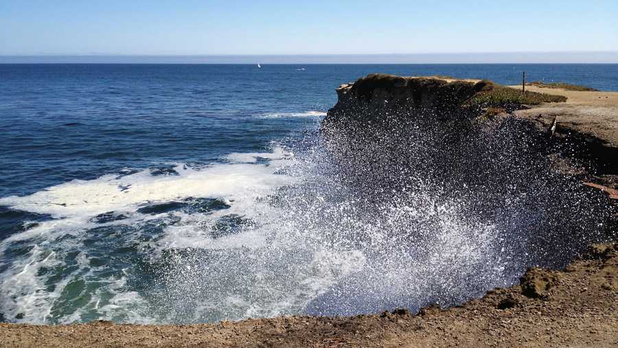 Santa Cruz waves