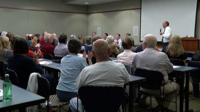 Group aiming to add FOIA to the Arkansas Constitution hosts public meeting - Vimarsana News