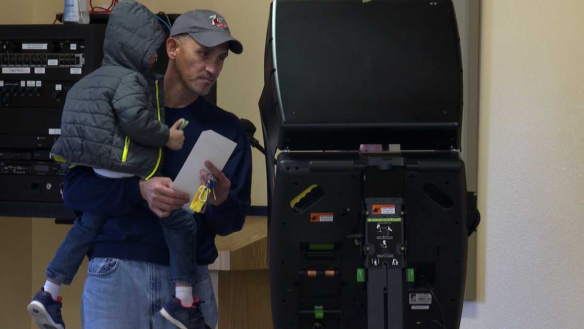 Voting picking up for Crawford County runoff races
