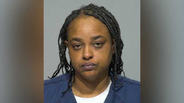 Milwaukee woman charged with arson in apartment fire