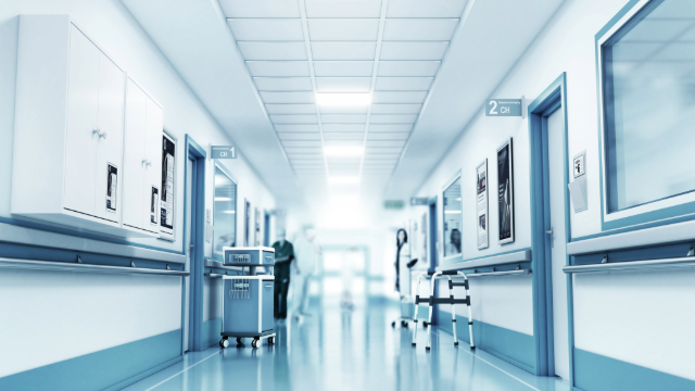2 hospitals and 19 clinics will close in western Wisconsin, worrying residents and local officials - Vimarsana News
