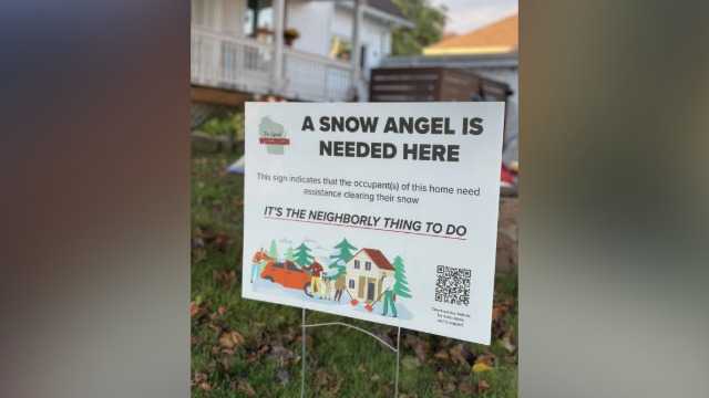 Milwaukee nonprofit creates signs for those in need of snow removal help