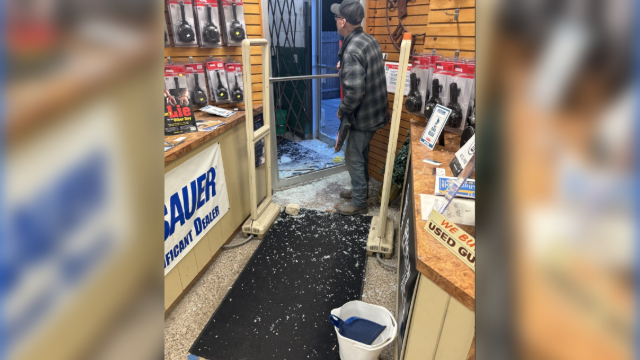 Several guns stolen from West Allis gun store