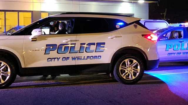 South Carolina: Drugs, THC vapes, beer found in teen's car - Vimarsana News