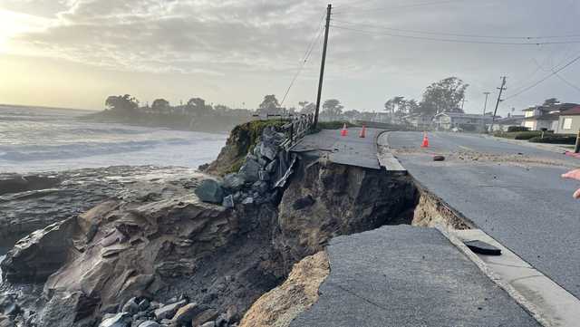 Emergency repair to storm damaged West Cliff Drive in Santa Cruz