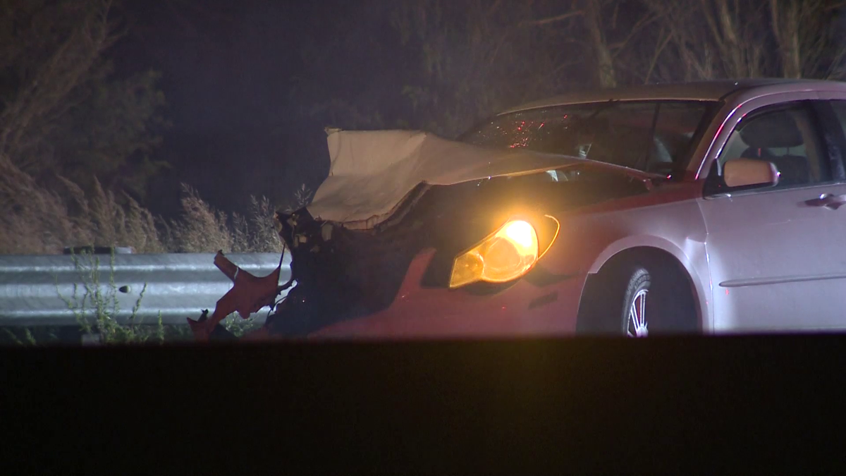 Massachusetts State Police cruiser in traffic detail struck on Mass Pike