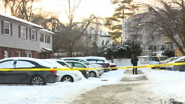 Police: 1 dead, 2 wounded in Westwood triple shooting - Vimarsana News