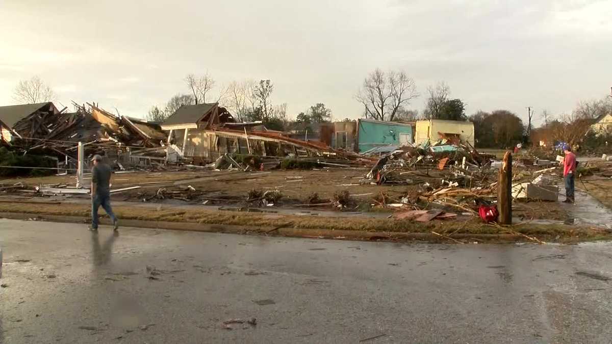 Tornado causes major damage in downtown Wetumpka