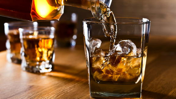 Pennsylvania opens lottery for 4,400 bottles of rare whiskey - Vimarsana News
