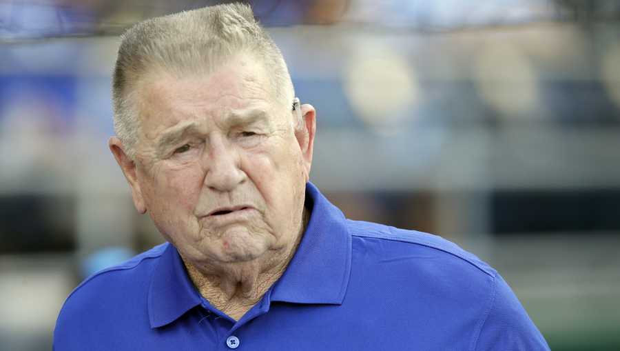 Hall of Fame manager Whitey Herzog suffers minor stroke