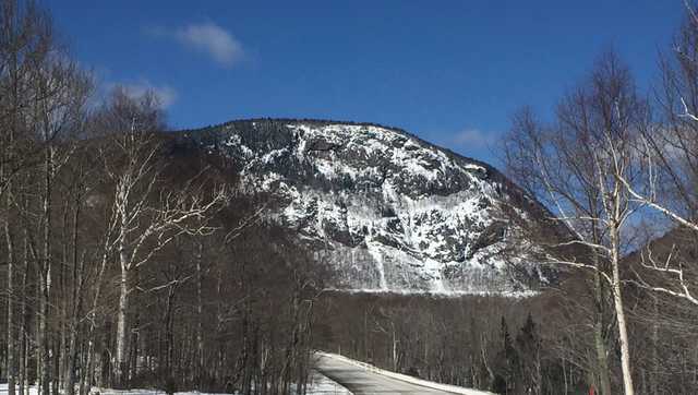 Ice climber collapses, dies, while hiking in White Mountains - Vimarsana News