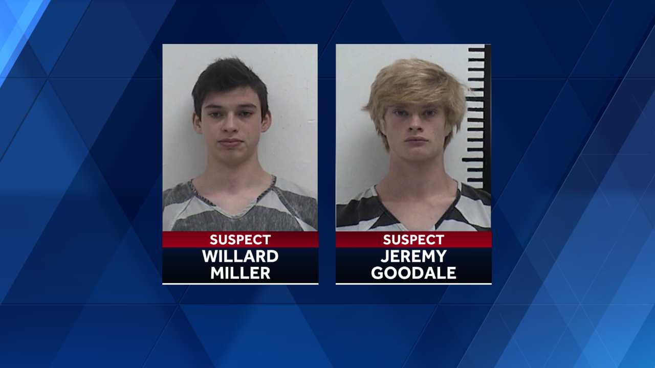 Hearing Set For Iowa Teens Charged In Murder Of Spanish Teacher