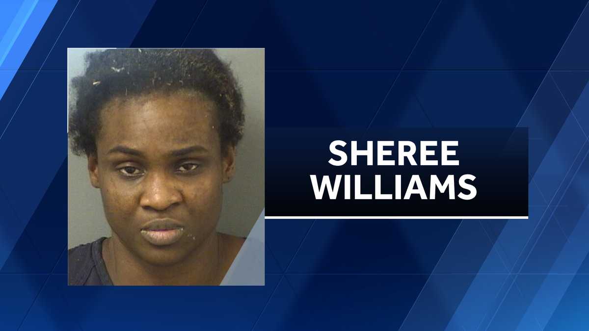 Florida woman running around naked charged with murder