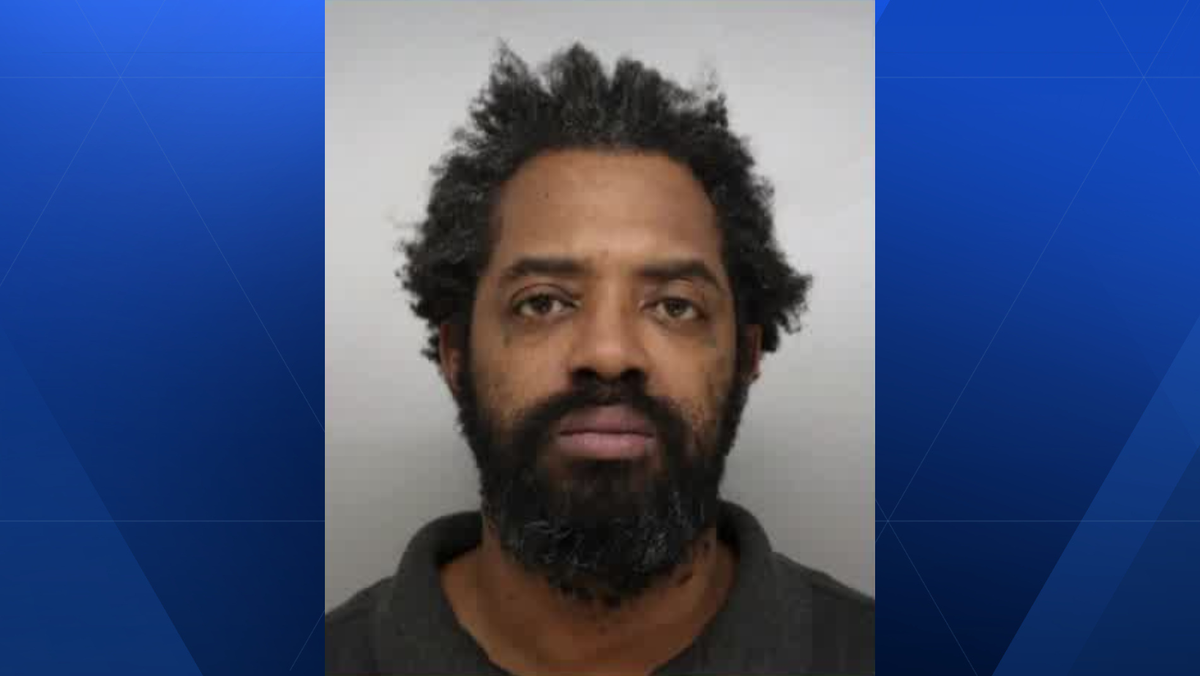 Man held on $2 million bond in Walnut Hills shooting days before Christmas