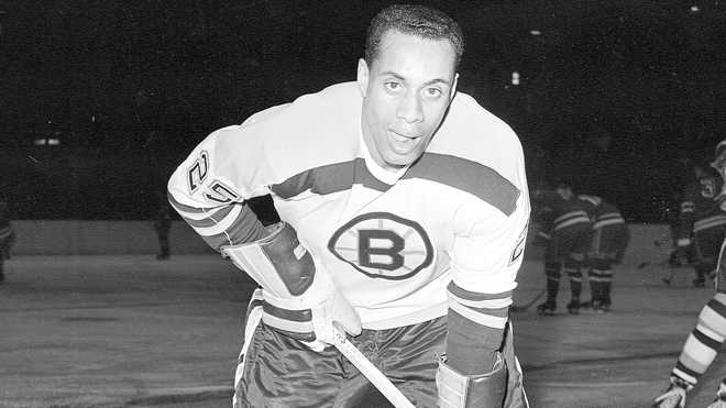 Bruins retiring jersey of Willie O'Ree, who broke NHL colour barrier in  1958