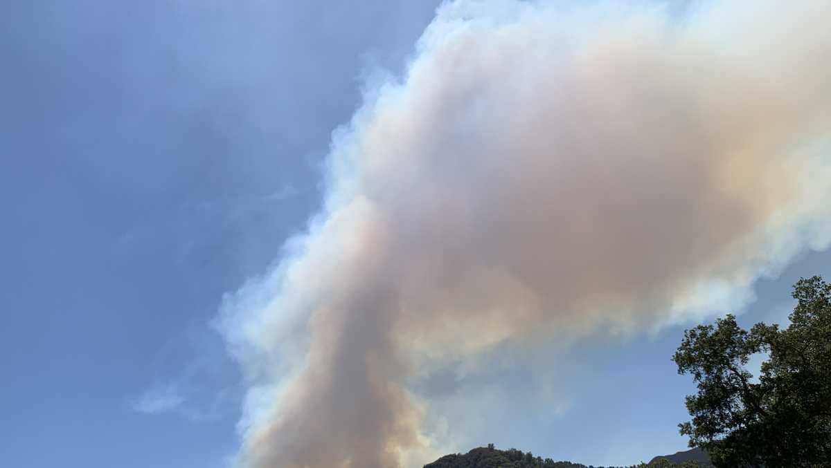 Willow Fire continues to burn and fire crews are facing steep land, making it hard to get