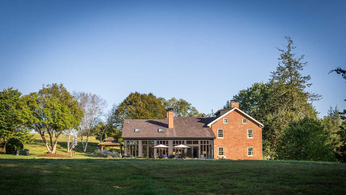 Couple transforms historic Maryland estate into luxury event venue