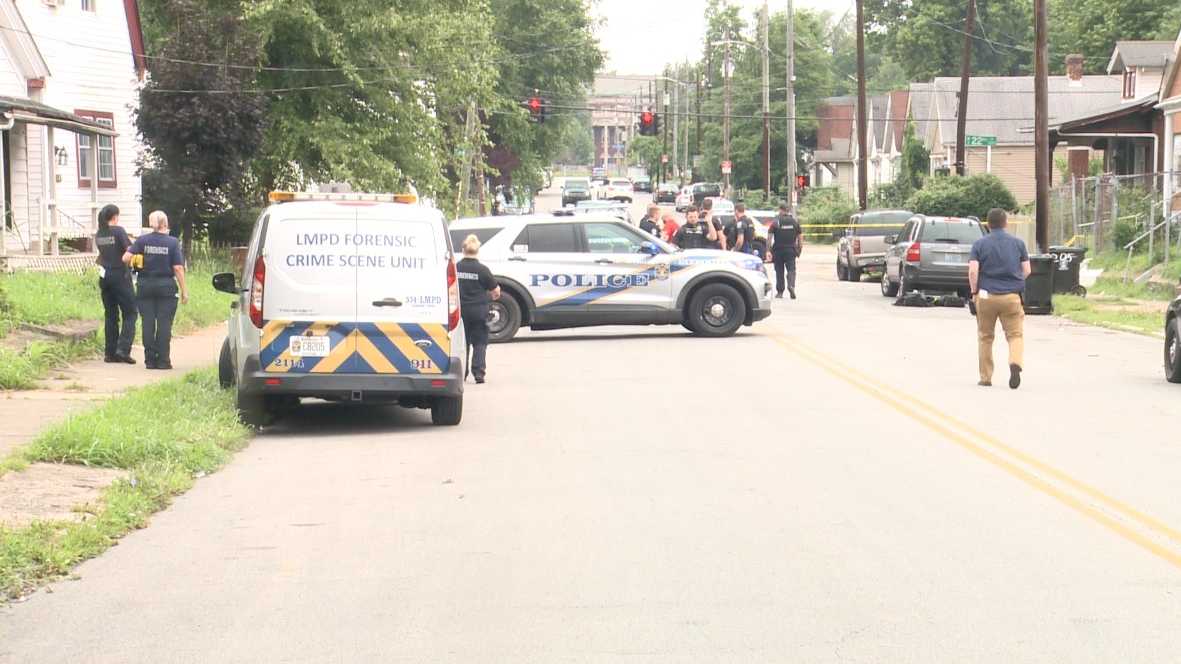 LMPD: Man killed in Sunday morning west Louisville shooting