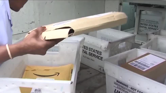 Postal worker robbed in Winter Park - Vimarsana News