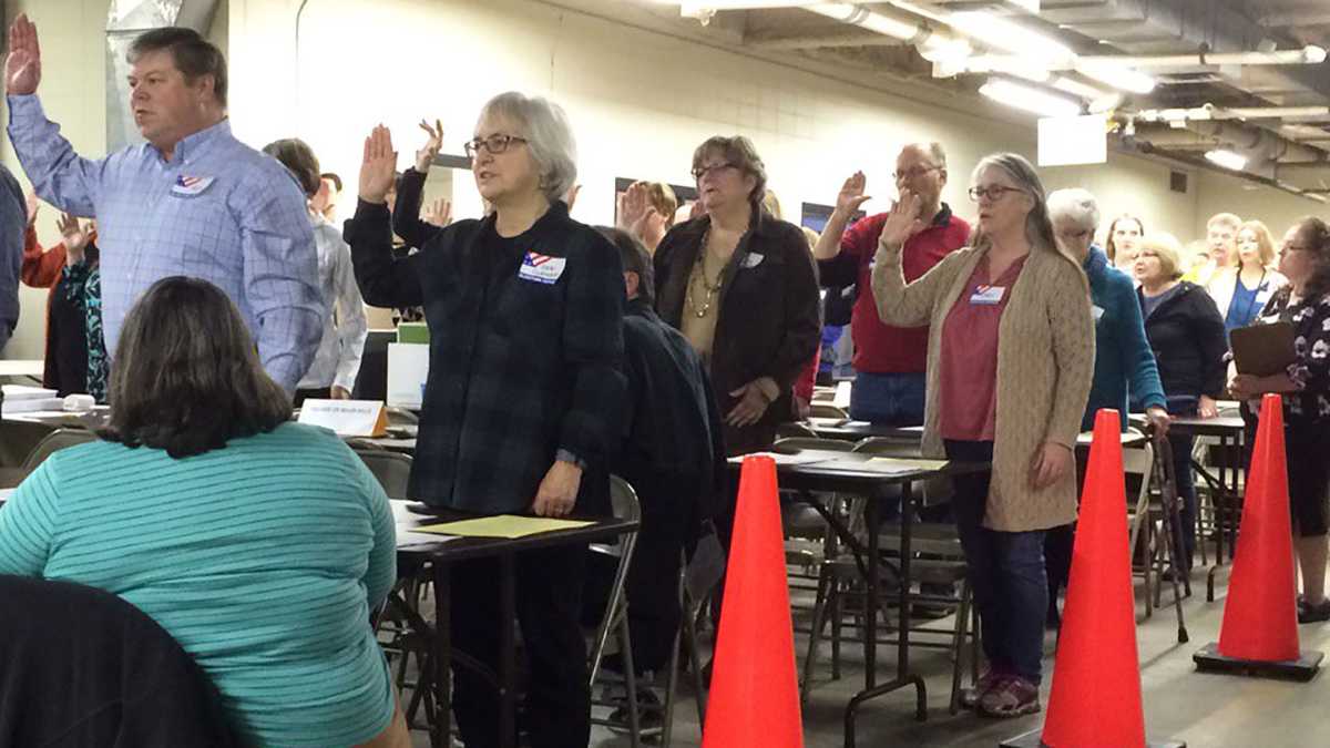 Historic Wisconsin recount gets slow start