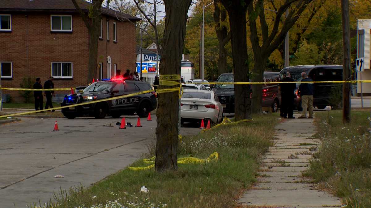 One killed in double shooting on Milwaukee's North Side