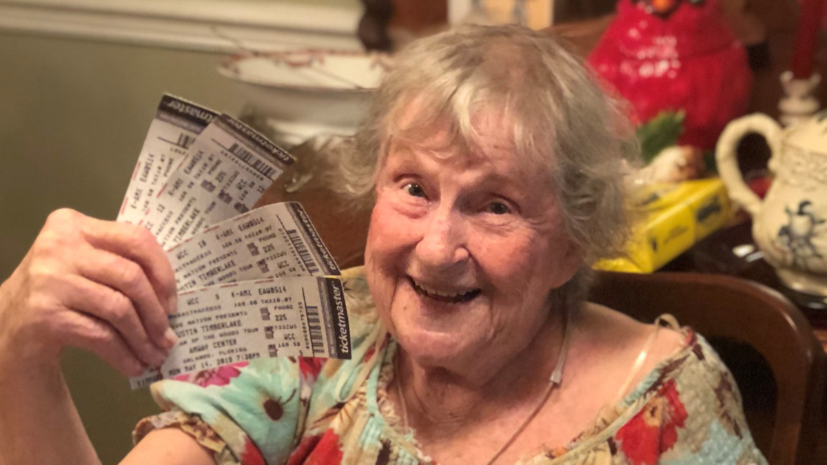 Orlando Grandma Can t Contain Excitement Over Justin Timberlake Tickets