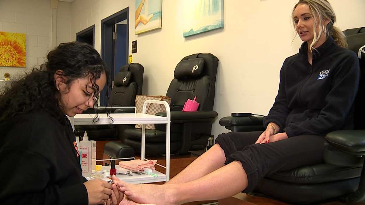 Lowcountry career center giving high school students work-based learning experience