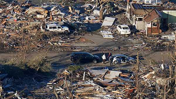 One year later: Looking back at the deadly, devastating western Kentucky tornadoes - Vimarsana News