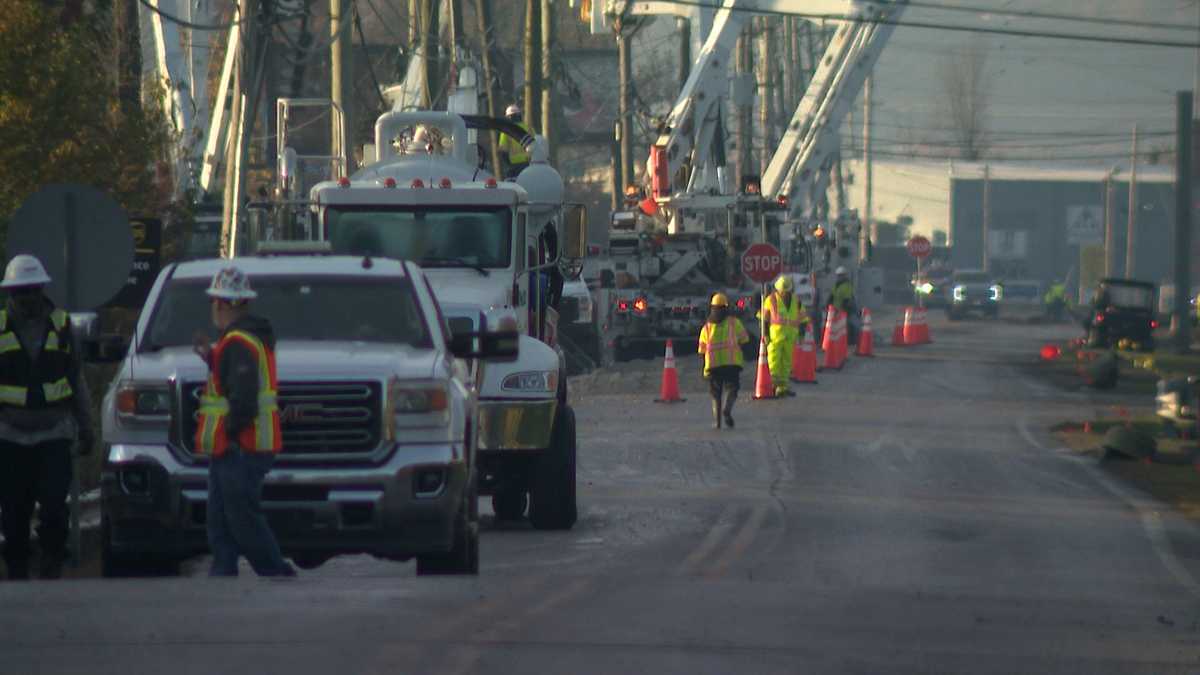 Business owners briefly return to Grade Lane after plane crash