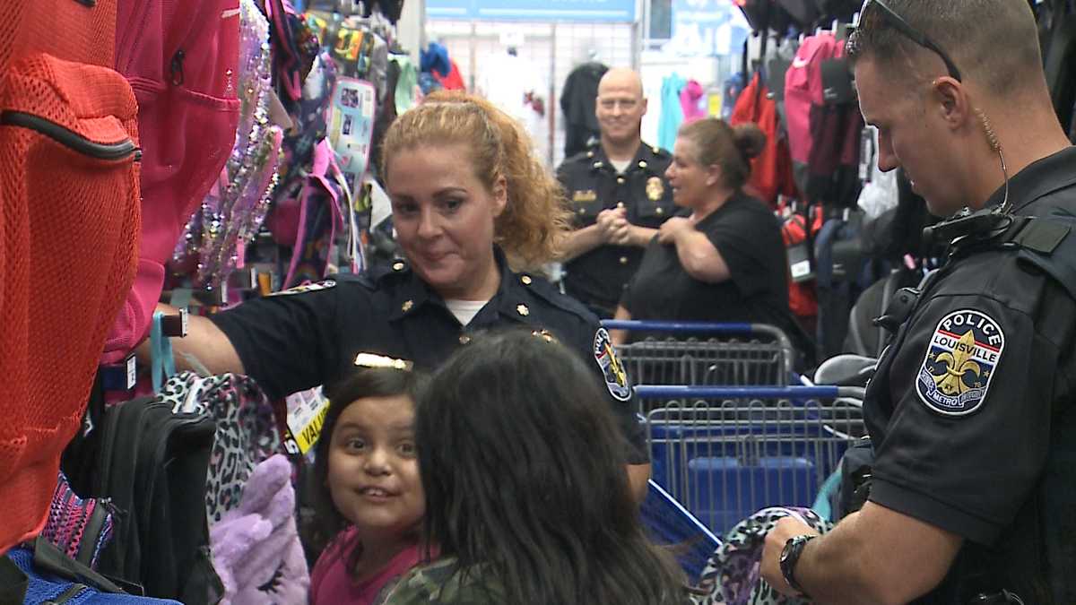 LMPD's Shop with a Cop event helps 50 JCPS students start school year ...
