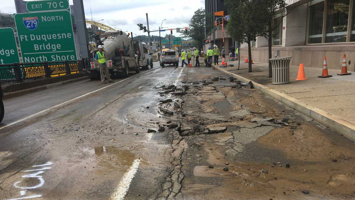 Water main break repair work continues on Fort Pitt Boulevard in ...