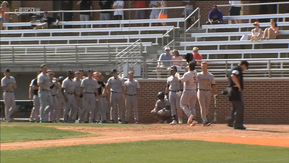 Wofford baseball drops series finale to Mercer; Terriers take 2 out of