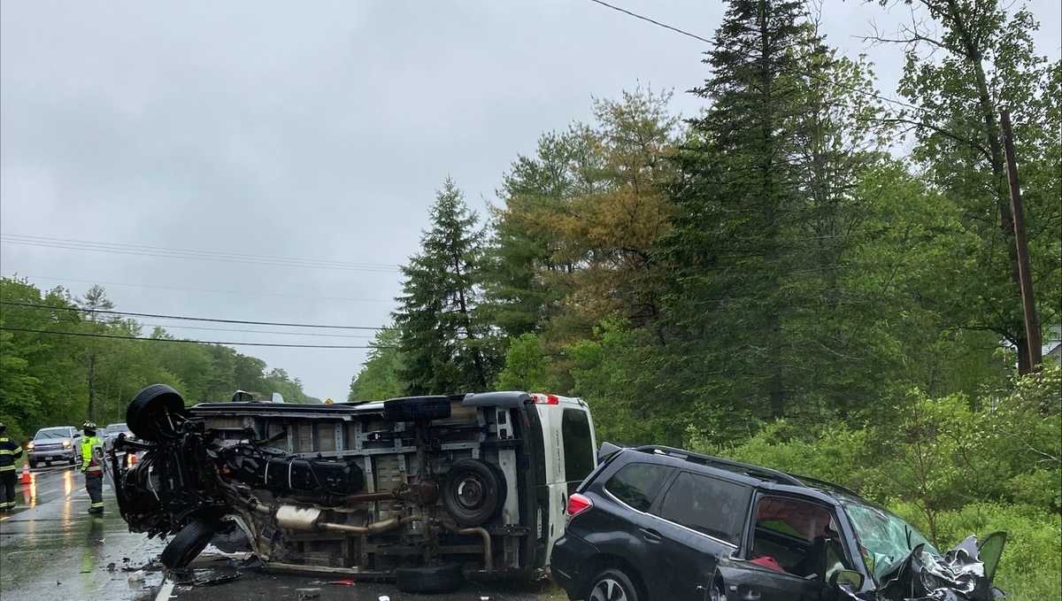 Headon crash in Woolwich impacts traffic for hours on Sunday