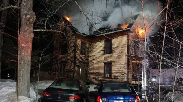 West Paris fire damages home, temporarily leaves hundreds without power - Vimarsana News