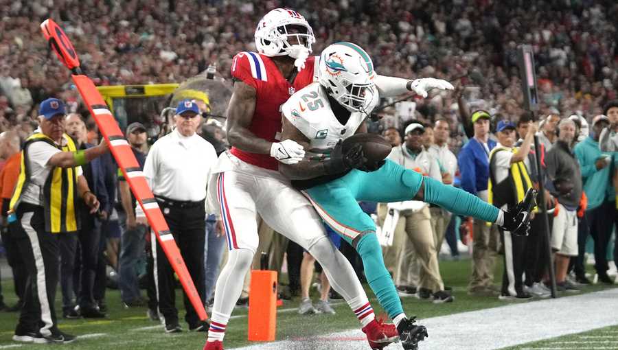 Patriots show fight to the end, but fall to Dolphins in Sunday night  thriller