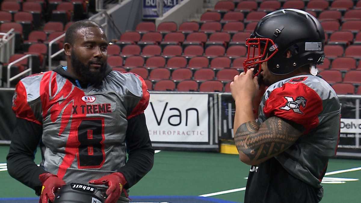 Indoor football: Louisville Xtreme face off with Massachusetts Pirates