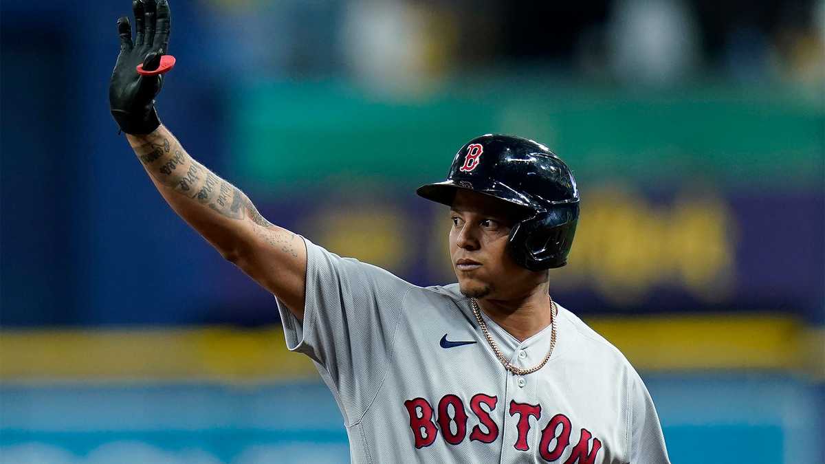 Red Sox infielder Muñoz tests positive for COVID-19