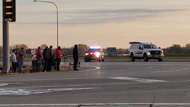 UAW member hit, killed by vehicle near John Deere plant - Vimarsana News