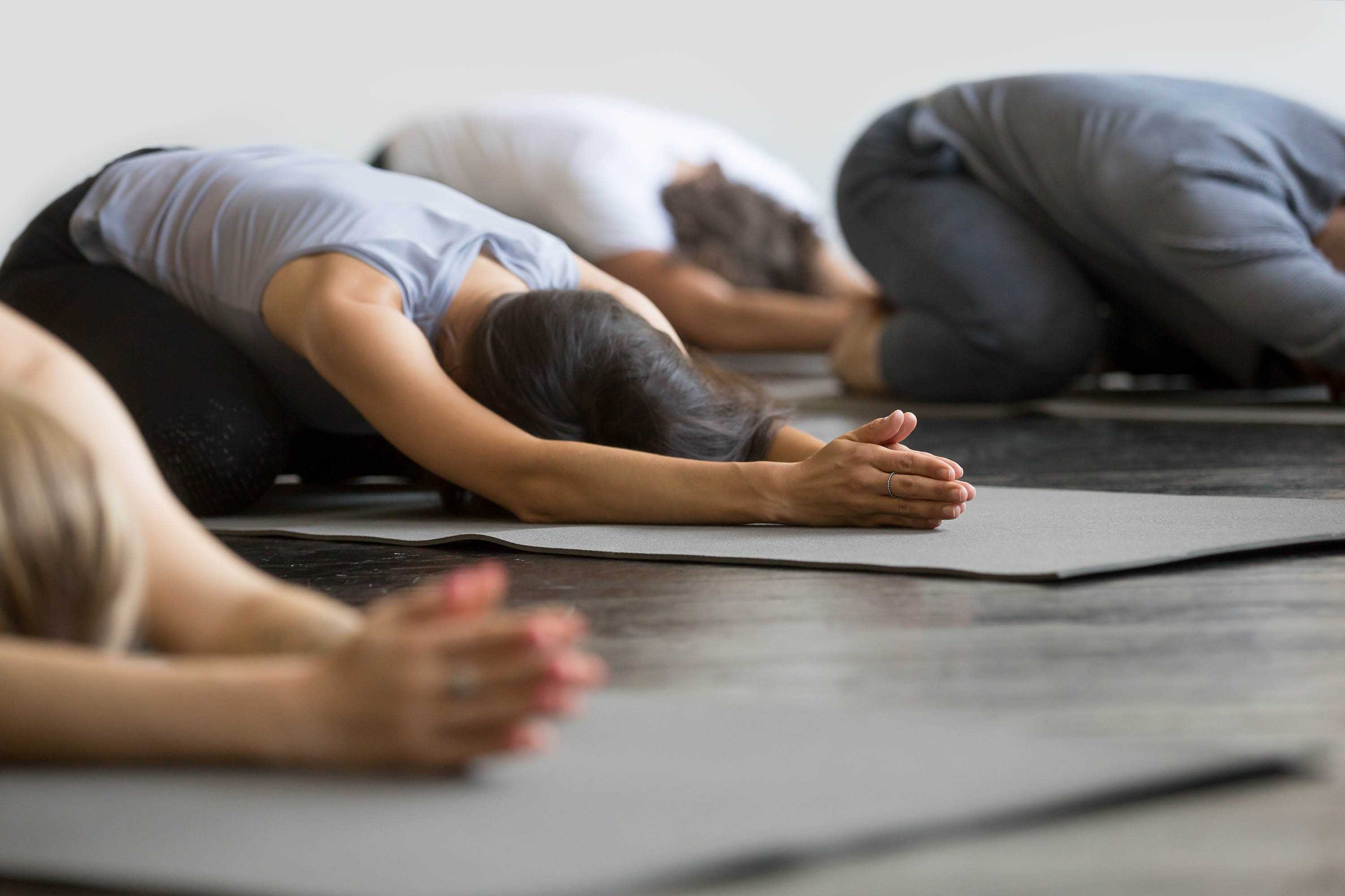 Yoga poses for non-flexible people - Yogi