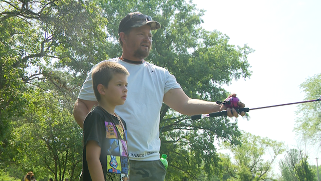 Ponca tribe youth members learn lessons from mentors while fishing - Vimarsana News