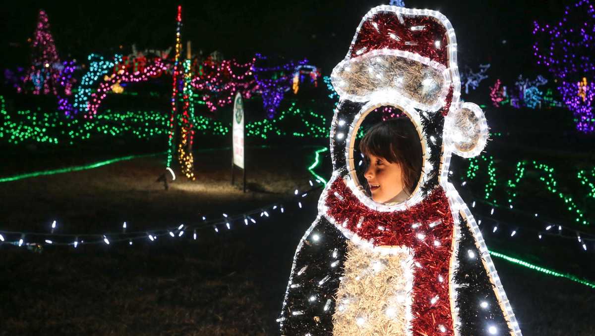 Yukon Christmas Lights 2022 Address Yukon's 'Christmas In The Park' To Return This Year With New Ice Skating  Rink