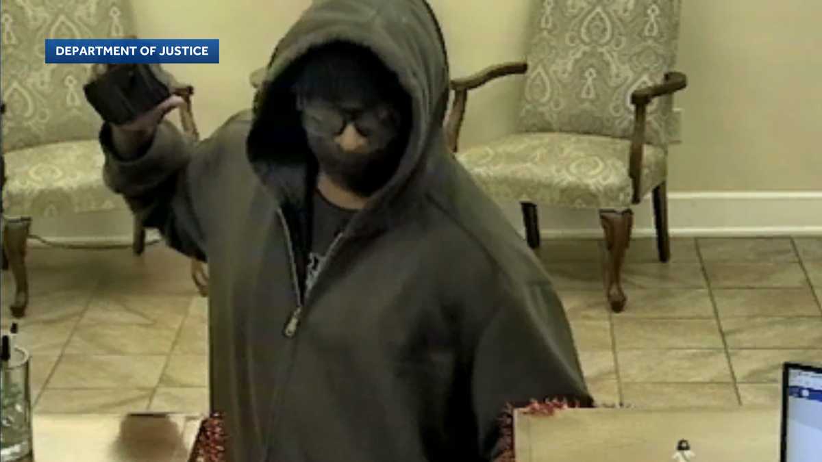 Man suspected of robbing bank and shooting at officers has long history of criminal activity