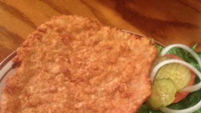 Iowa's top 5 Best Breaded Tenderloin sandwiches - Vimarsana News