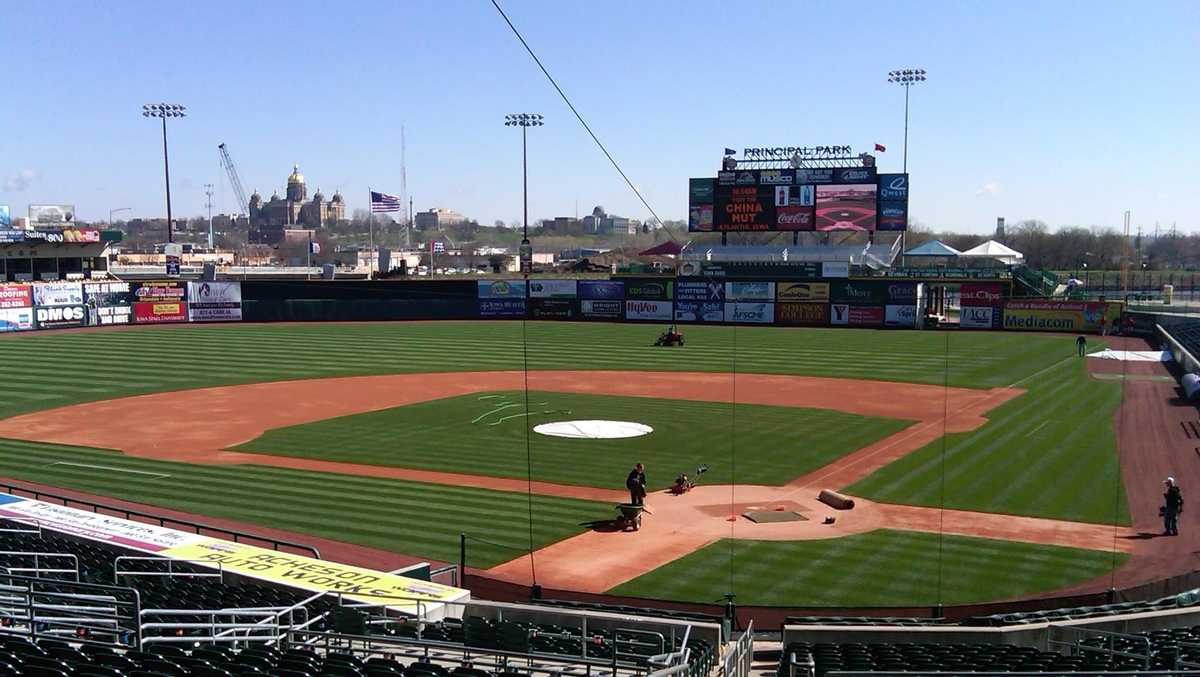 Iowa Cubs Fireworks Baseball